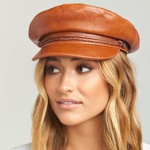 Like new! BRIXTON
Brown Vegan Leather Fiddler Cap | Size Small